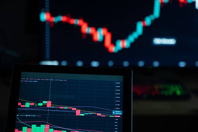 Veldenor begleitet Trader mit datenorientierten Strategien bei Marktbewegungen